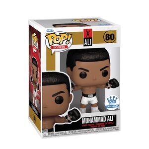 NWT Funko Exclusive Pop! Muhammad Ali (Arms Raised)